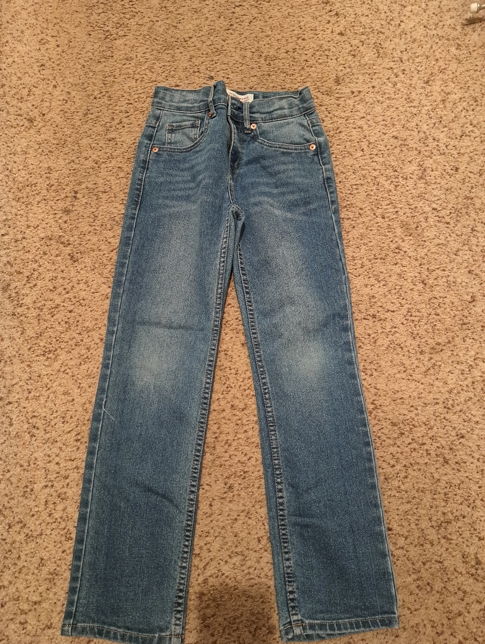 Levis
